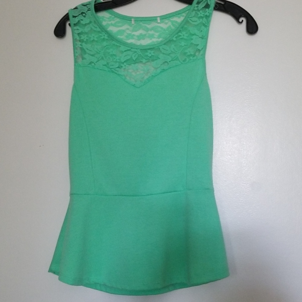 Green lace top